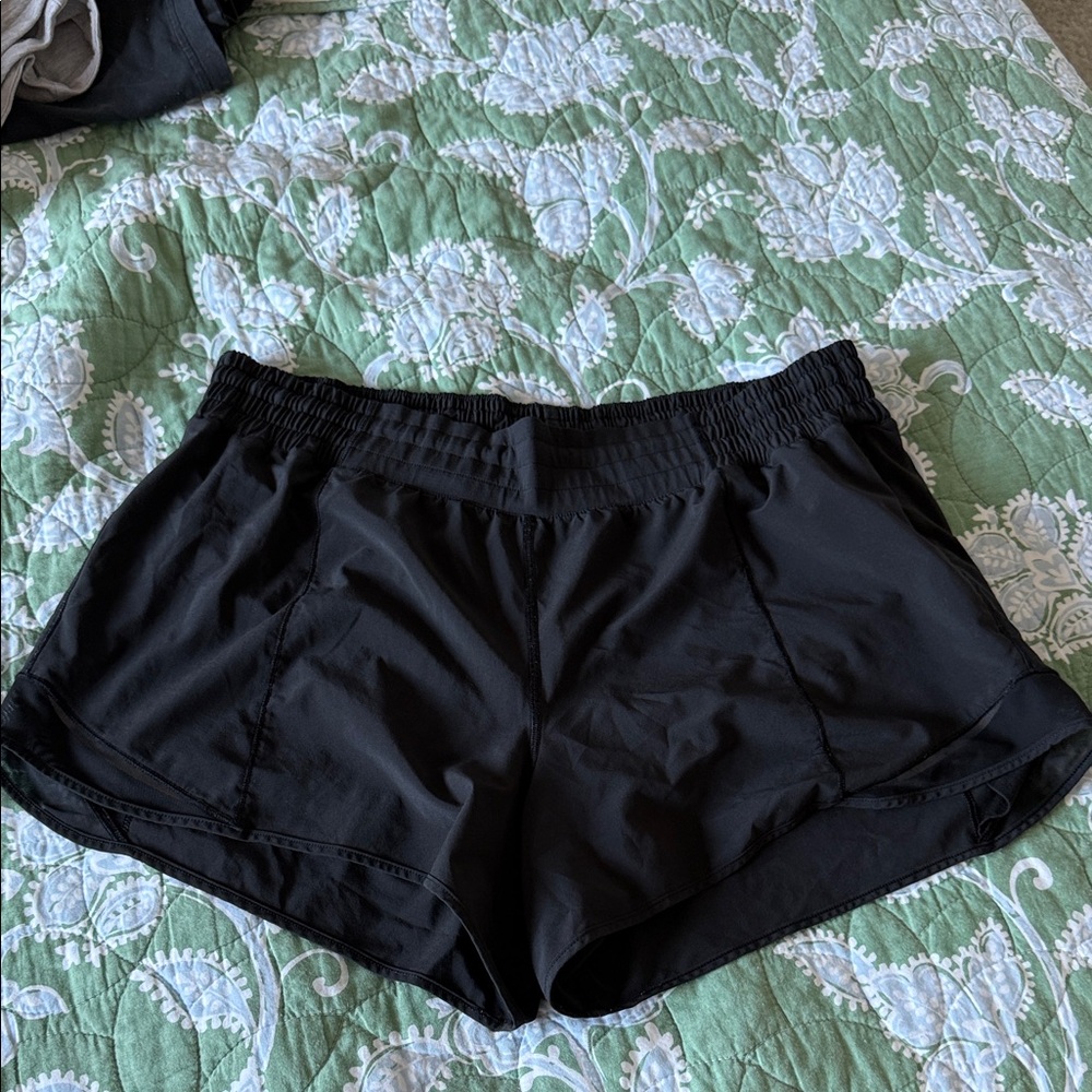 Lululemon Hotty Hot Short *High-Rise Long 4"